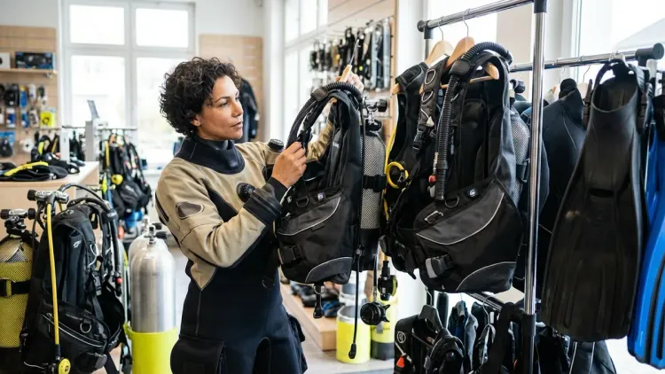Choosing the Right Scuba Buoyancy Compensator for Your Needs