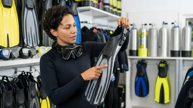 How Scuba Fin Materials Work