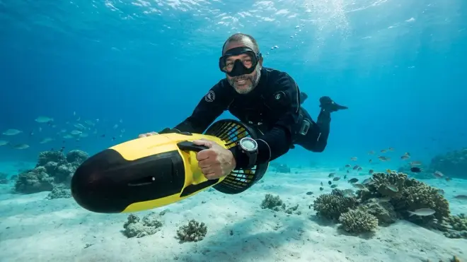 What's the realistic range at cruise speed for extended dives?