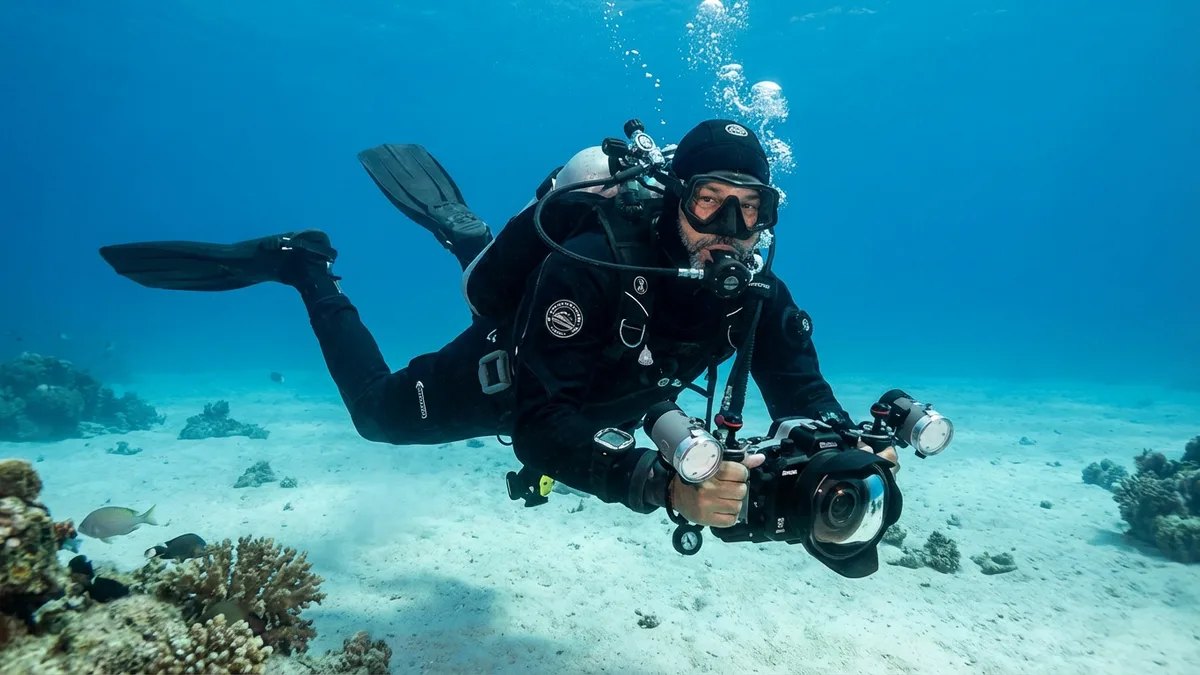 Step 7: Practice Finning Techniques That Don't Destroy Your Stability