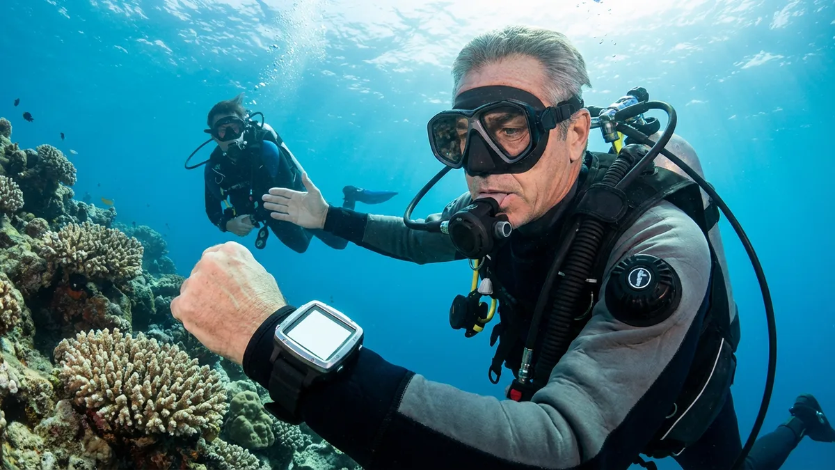 What happens if my dive computer dies during a dive?